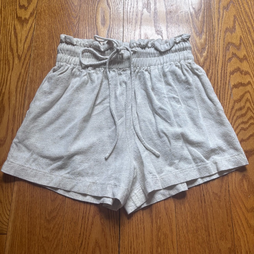 Women’s Khaki Linen Drawstring Cinch Waist Shorts